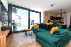 Designer Villa Neva With Magic Velebit View